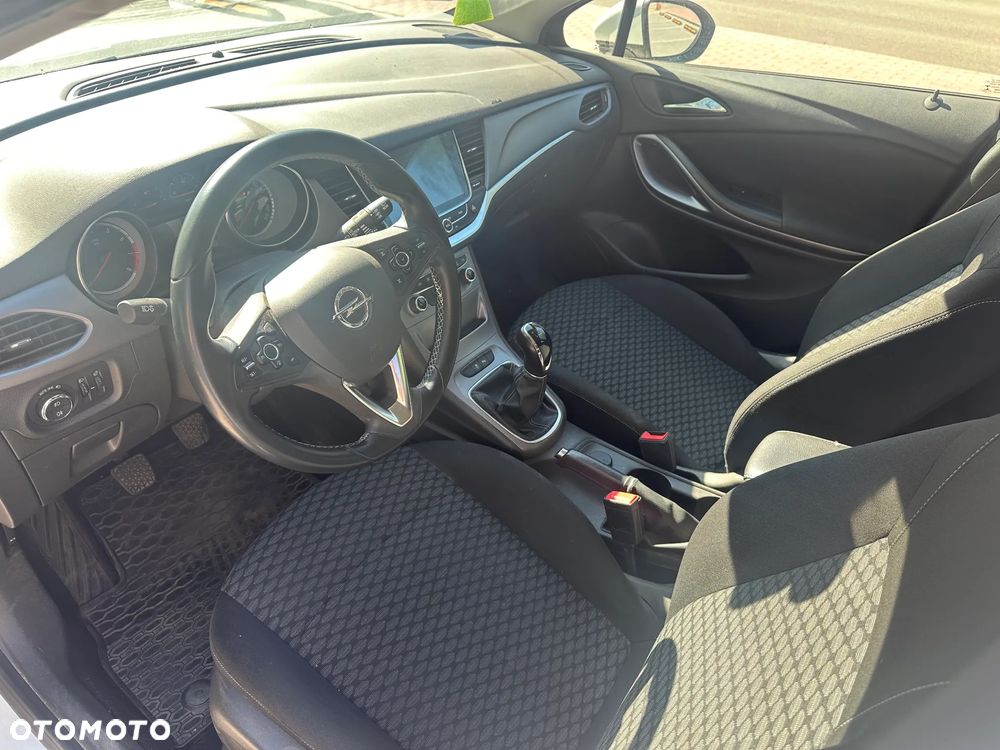 Opel Astra 1.4 T Enjoy - 6