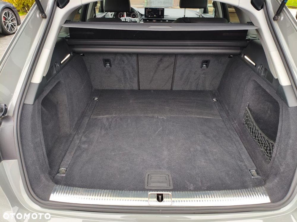 Audi A4 Allroad - 19