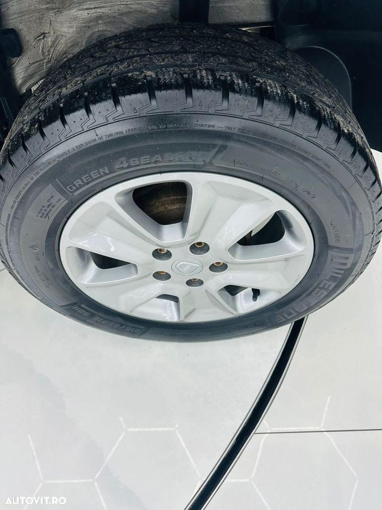 Dacia Duster dCi 90 2WD Essential - 10