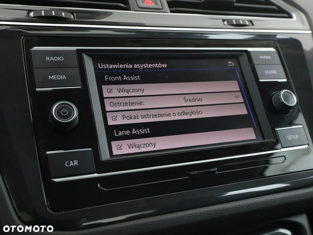 Volkswagen Tiguan 1.4 TSI BMT Trendline - 26
