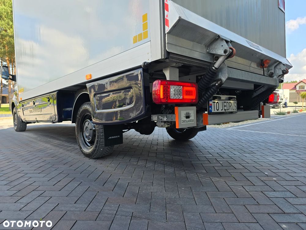 Mercedes-Benz SPRINTER 319 3.0 CDI KONTENER 4,28cmDługi 2,29cmSzero 2,24cmWysok + WINDA 750Kg 42Tyś km SERWIS DO OSTATNIEGO Km ASO MERCEDES-BENZ SALON PL STAN NOWY NOWY NOWY FABRYCZNA GWARANCJA - 23