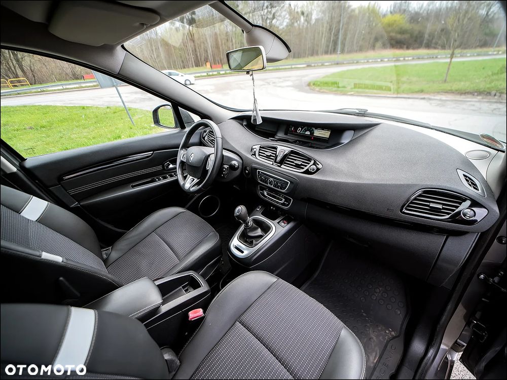 Renault Scenic - 19