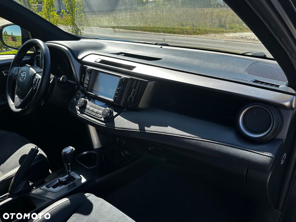 Toyota RAV4 2.0 Premium 4x4 MS - 18