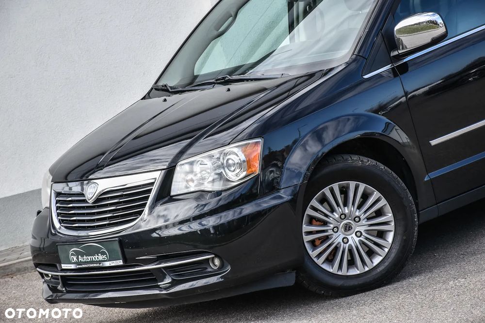 Lancia Voyager 2.8CRD Platinum - 14