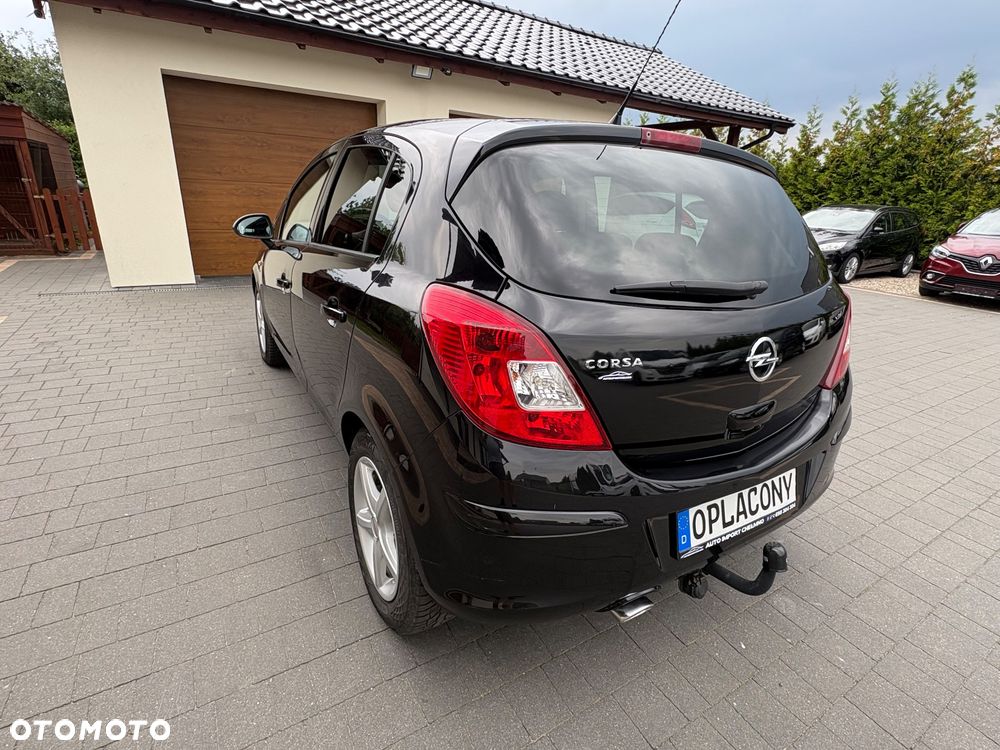 Opel Corsa 1.4 16V Satellite - 12