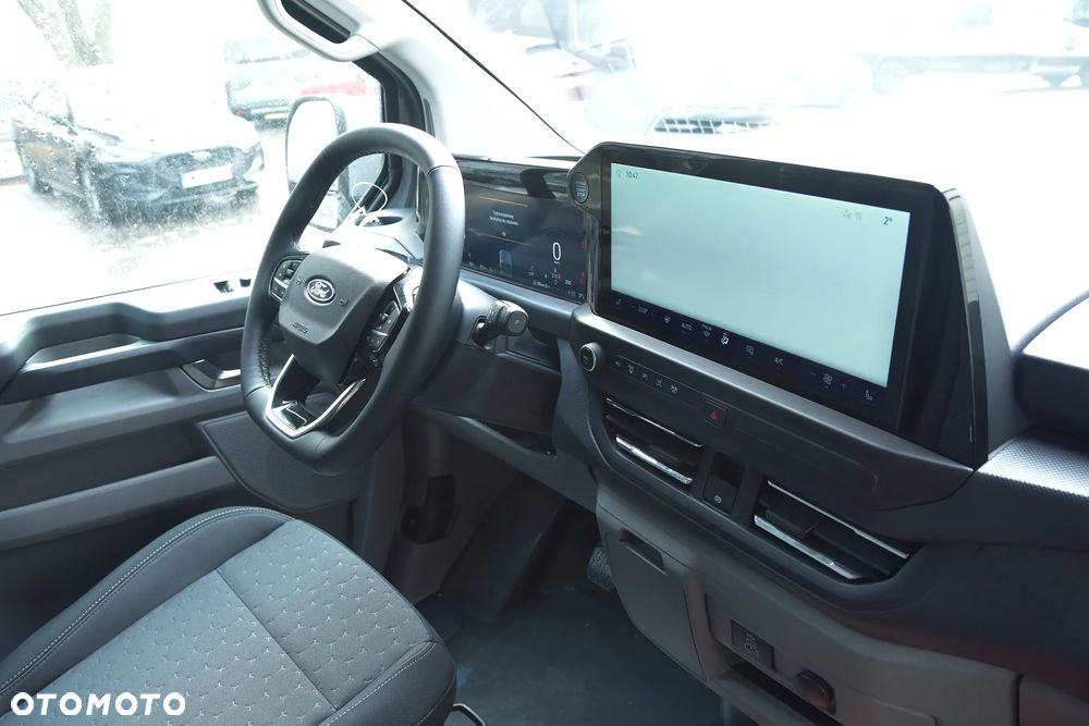 Ford Transit Custom - 14