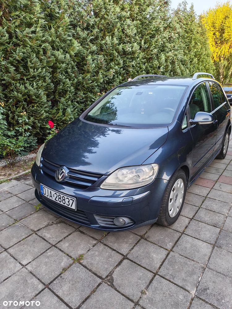 Volkswagen Golf Plus - 1