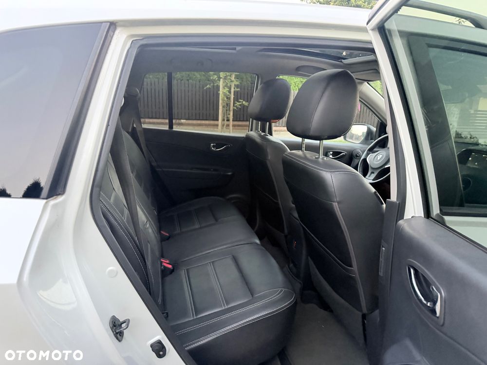 Renault Koleos dCi 150 FAP 4x4 Bose Edition - 15