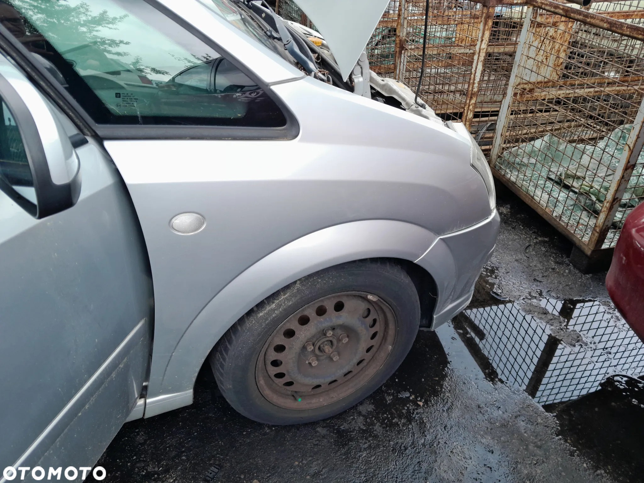 Błotnik przedni prawy OPEL Meriva A 02-10r. Z157 - 3