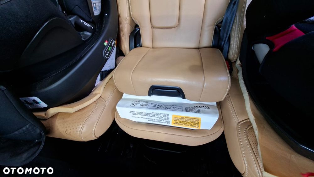 Volvo XC 90 T6 AWD Inscription 7os - 9