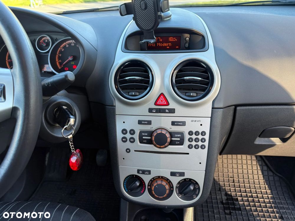 Opel Corsa - 13