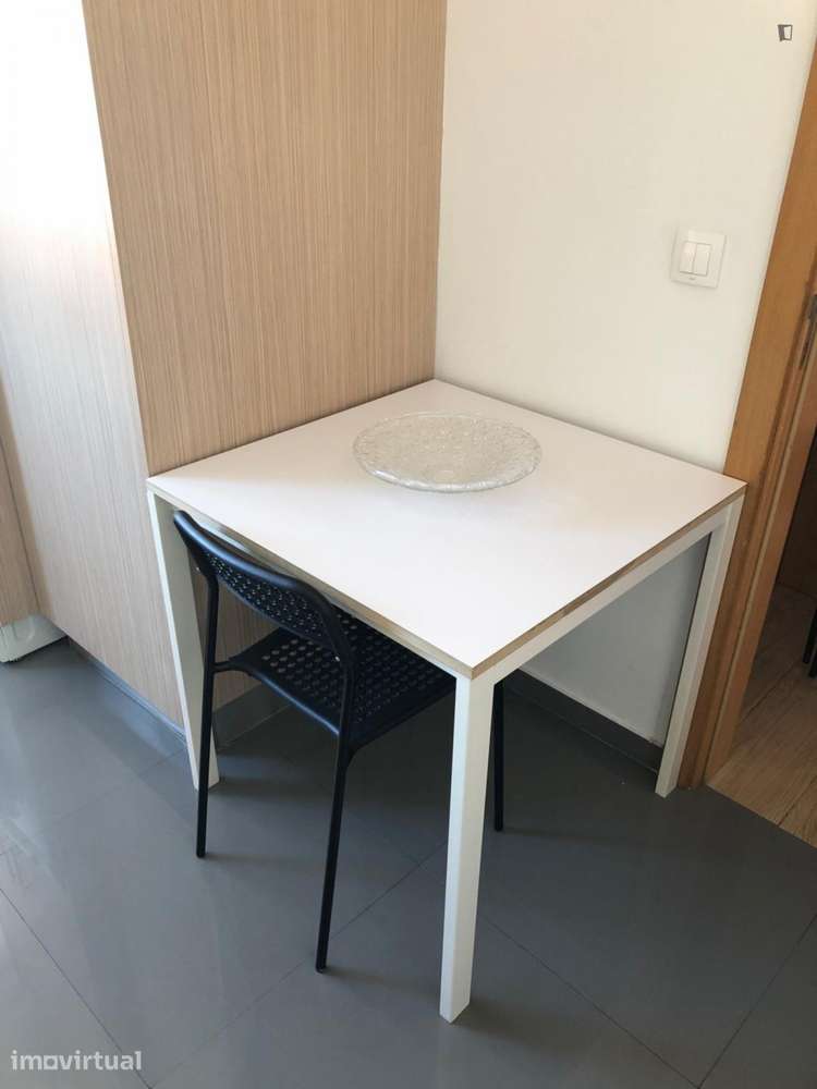 Quarto - localizado em Pontinha Lisbon - Grande imagem: 5/10