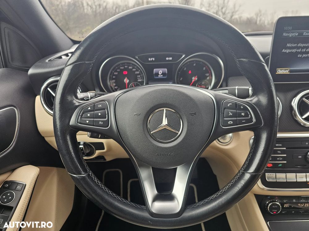 Mercedes-Benz GLA 200 d 4MATIC Aut. - 7