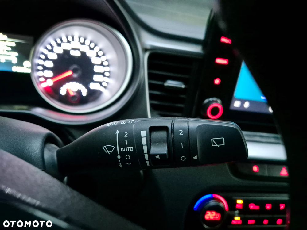 Kia Ceed 1.5 T-GDI M - 12
