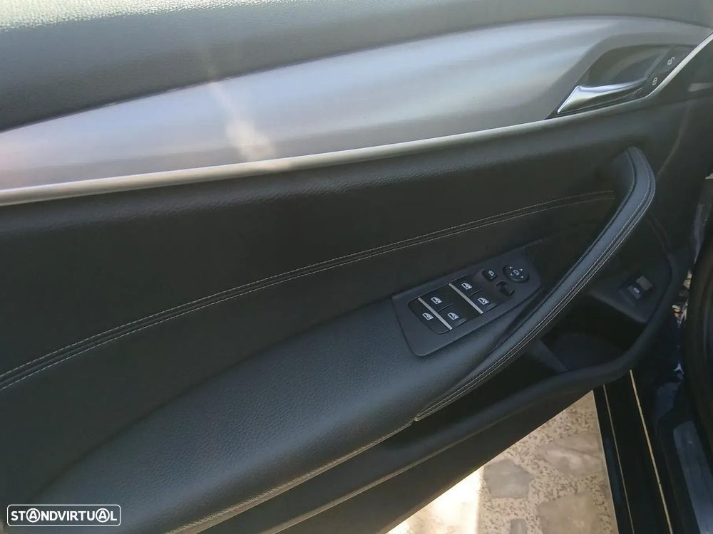 BMW 520 d Line Luxury Auto - 18