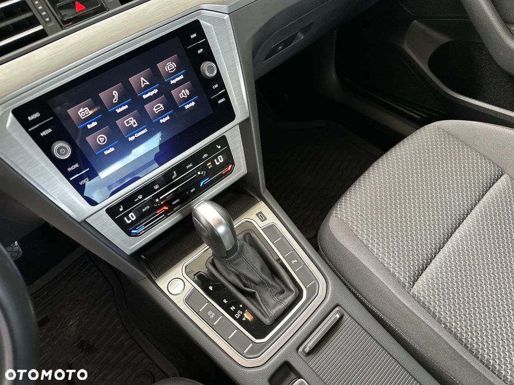 Volkswagen Passat 1.5 TSI EVO Business DSG - 16