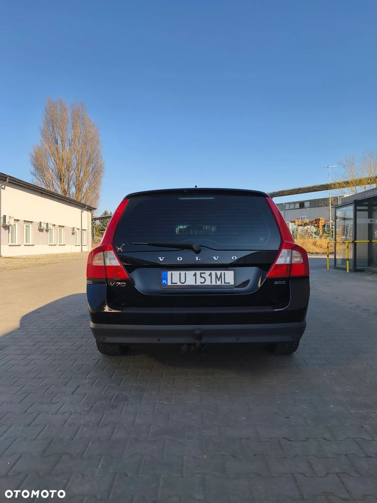 Volvo V70 2.0D Momentum - 9