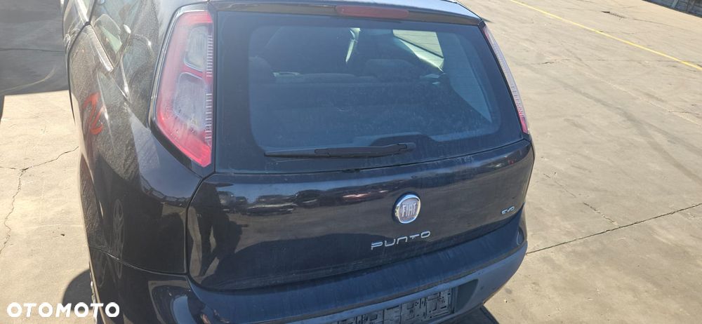 FIAT PUNTO EVO 09-12 1.3 MULTIJET KRATKA NAWIEWU ŚRODKOWA - 17