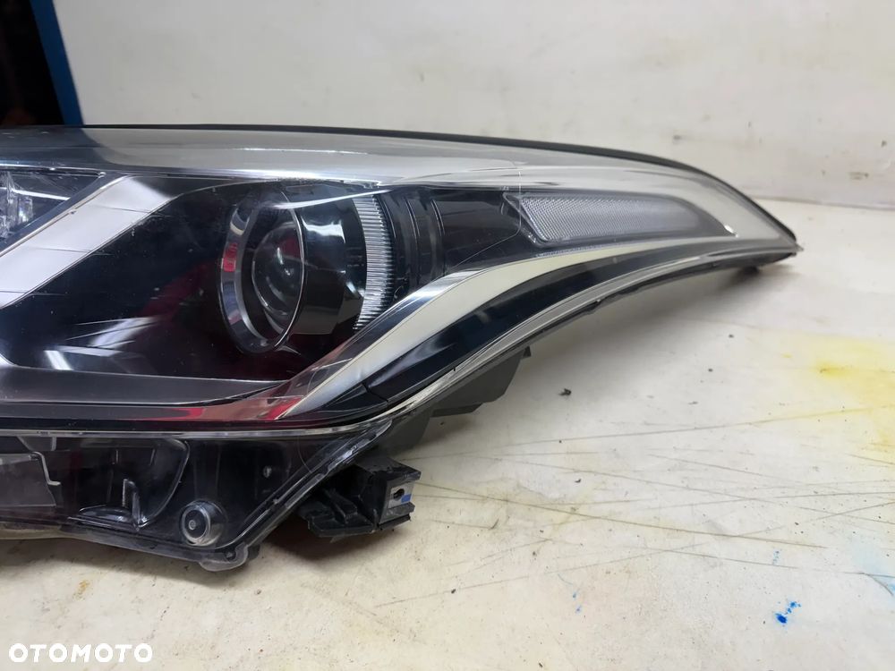 Lampa / reflektor Toyota CHR | CH-R 16-19' - lewy przód (ORYGINALNE) - 2