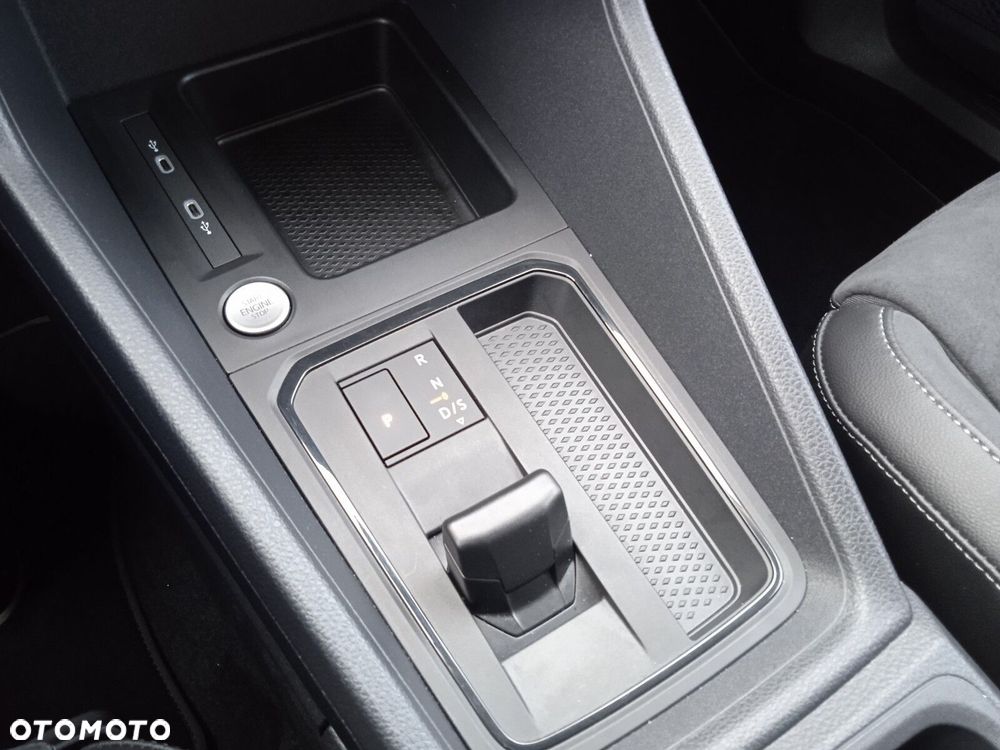 Volkswagen Caddy 2.0 TDI PanAmericana DSG - 23