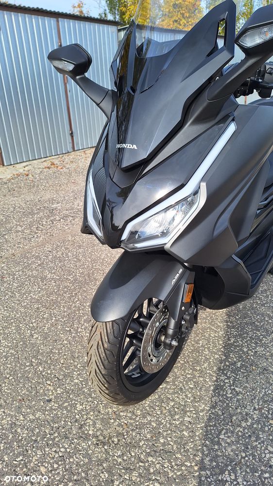 Honda NSS - 19