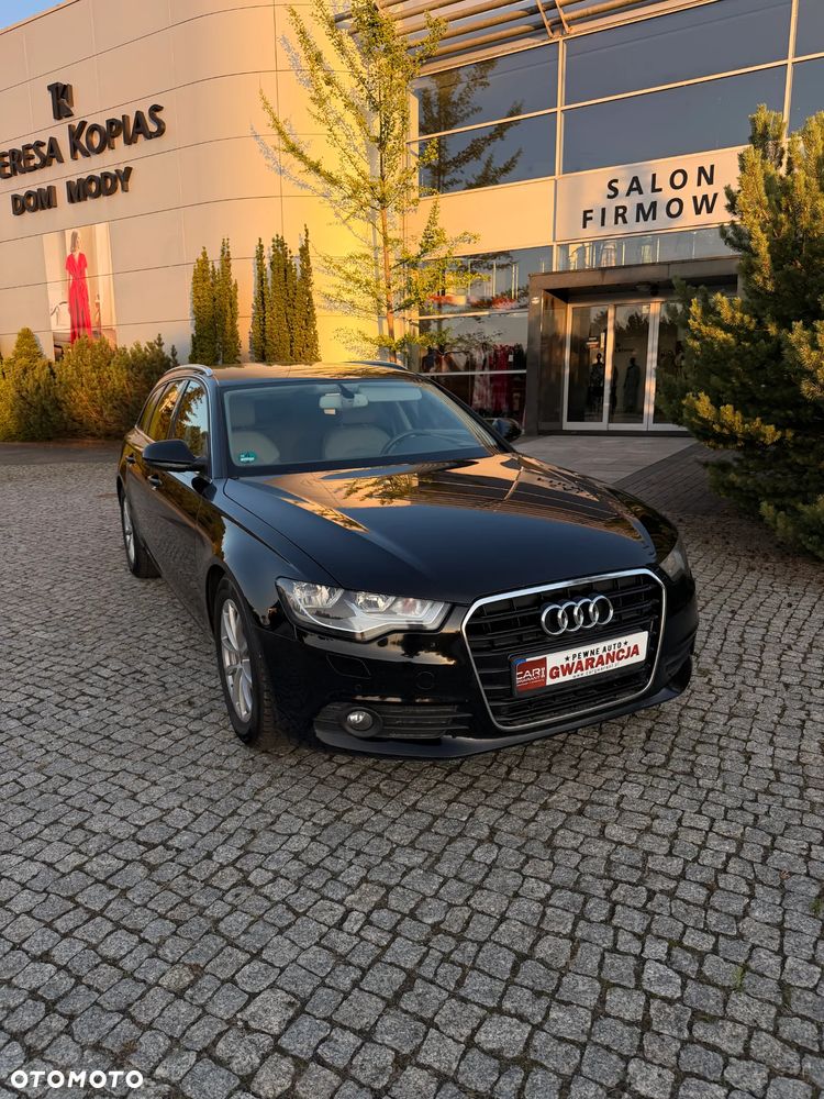 Audi A4 Limousine - 3