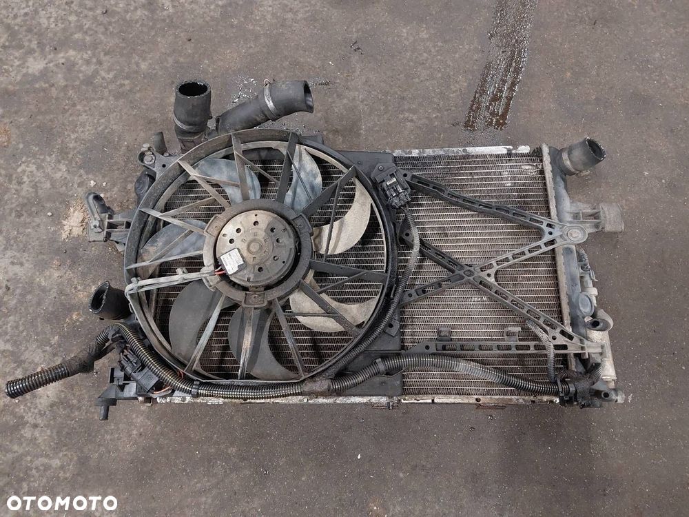 CHŁODNICE KOMPLET + WENTYLATORY OPEL ASTRA G 2.0 DTI - 1