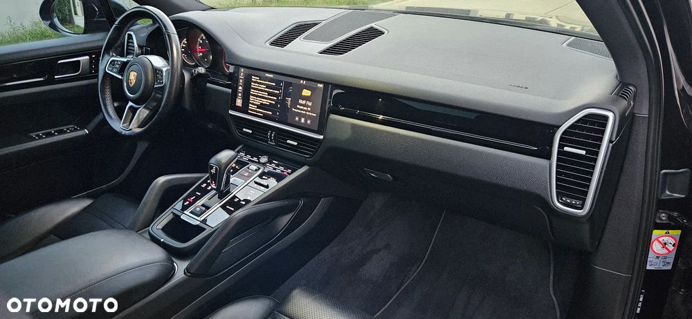 Porsche Cayenne S - 27