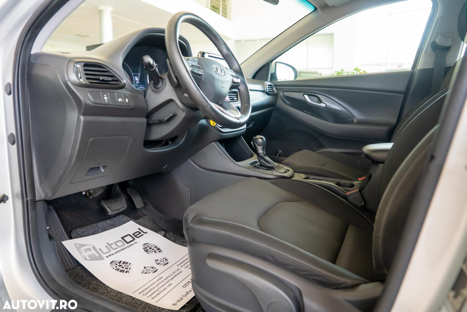 Hyundai i30 1.6 CRDI Automatik Trend - 14