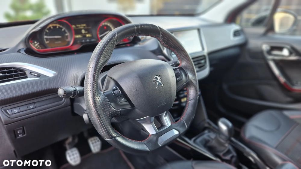 Peugeot 2008 PureTech 110 Stop&Start GT-Line Edition - 21