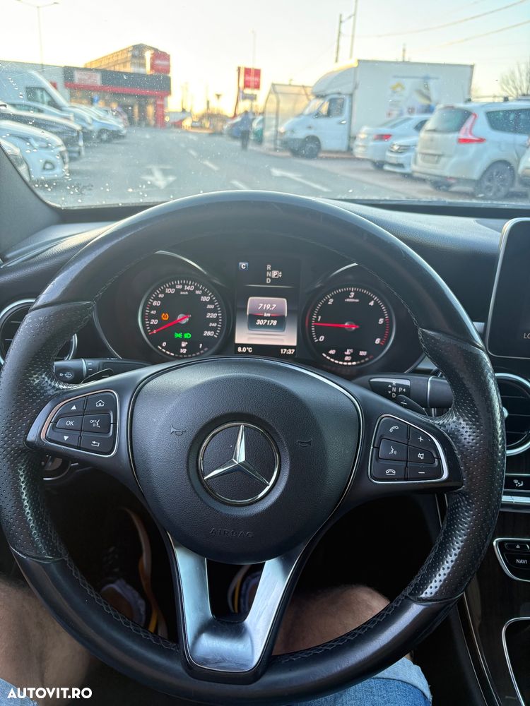 Mercedes-Benz C - 10
