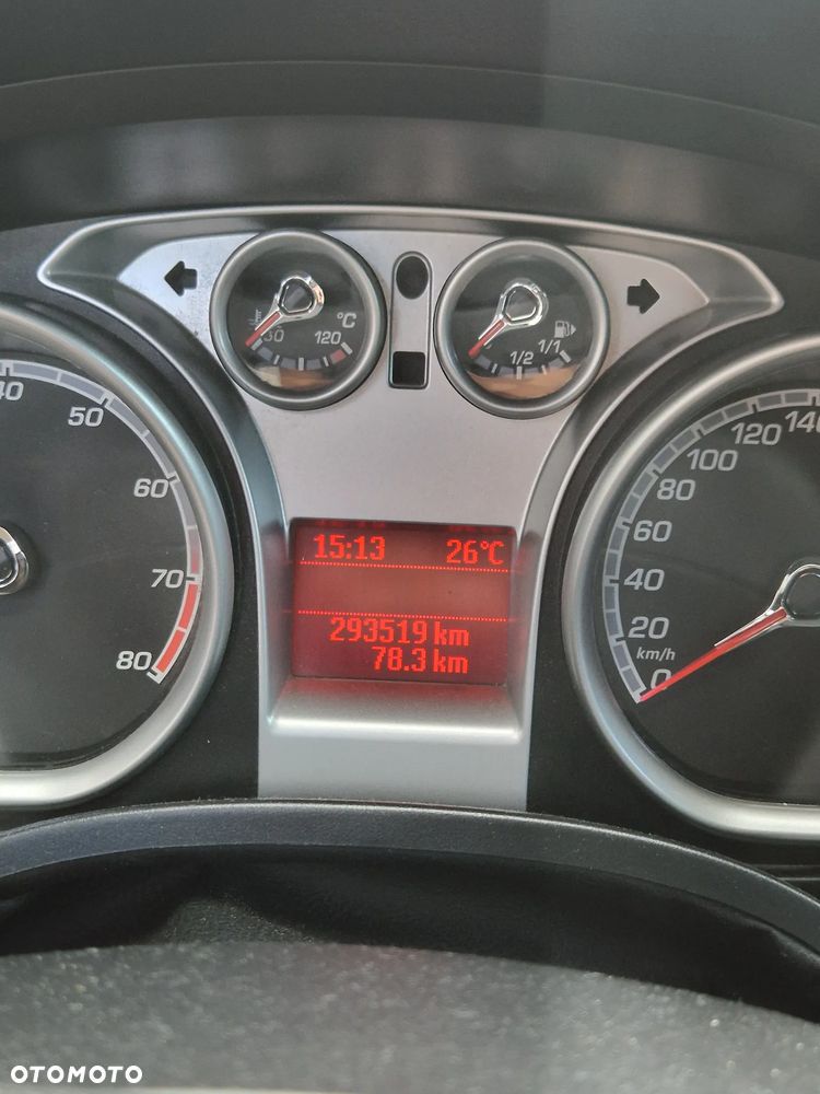 Ford Focus ST - 11