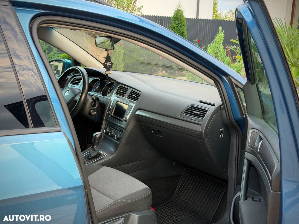 Volkswagen Golf 1.6 TDI BlueMotion Technology DSG Comfortline - 17
