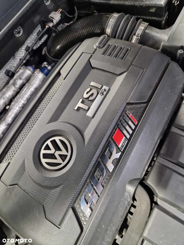 Volkswagen Golf - 21