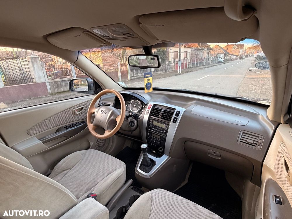 Hyundai Tucson 2.0 CRDI VGT 4WD - 9