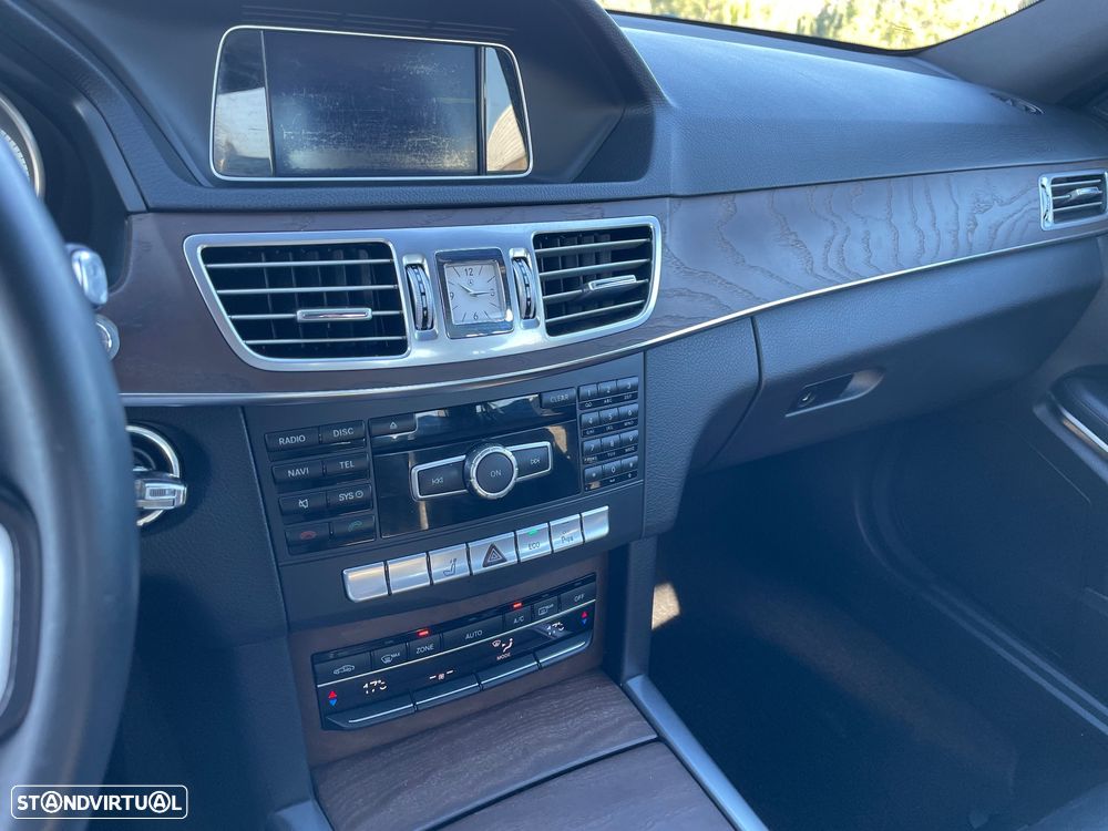 Mercedes-Benz E 250 CDi Elegance BE Auto. - 26