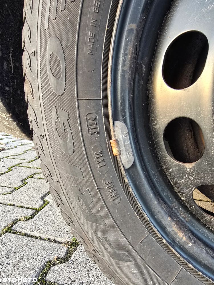 Volkswagen Jetta 1.6 Trendline - 6