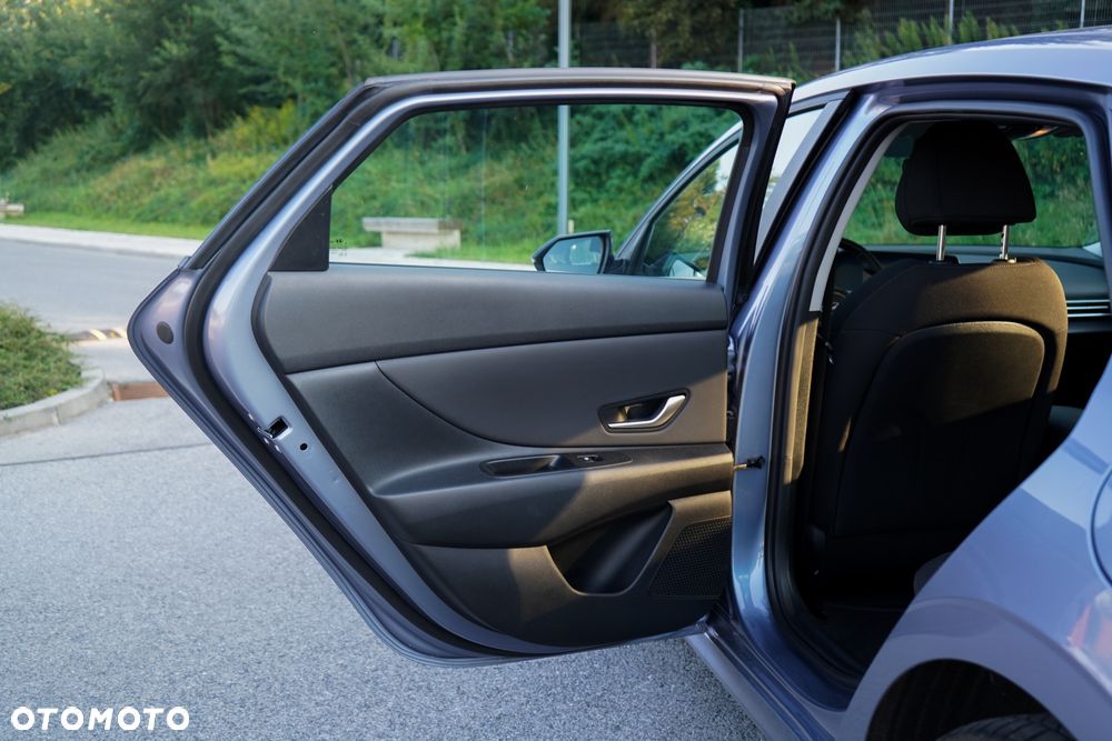 Hyundai Elantra 1.6 Smart CVT - 5
