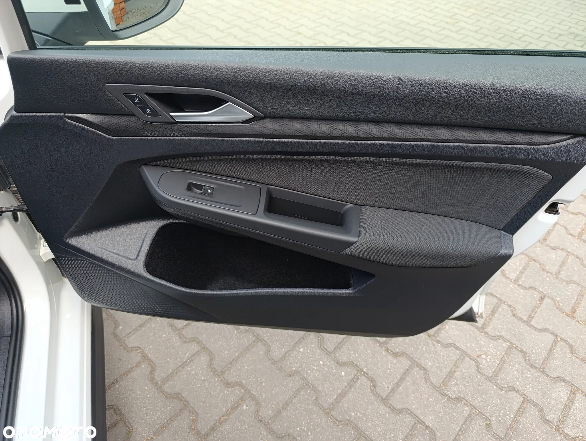 Volkswagen Golf VIII 2.0 TSI GTI DSG - 18