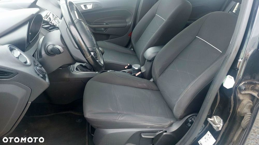 Ford Fiesta 1.0 EcoBoost Titanium - 11