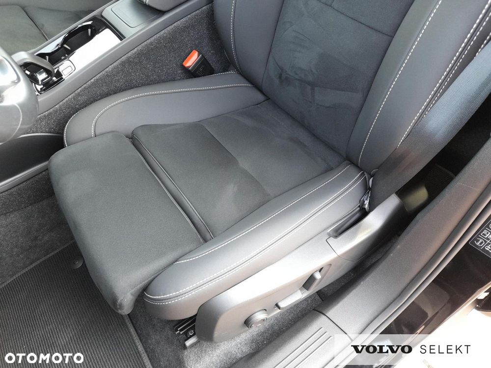 Volvo C40 - 12