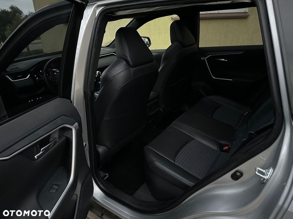 Toyota RAV4 Hybrid Selection 4x2 - 10