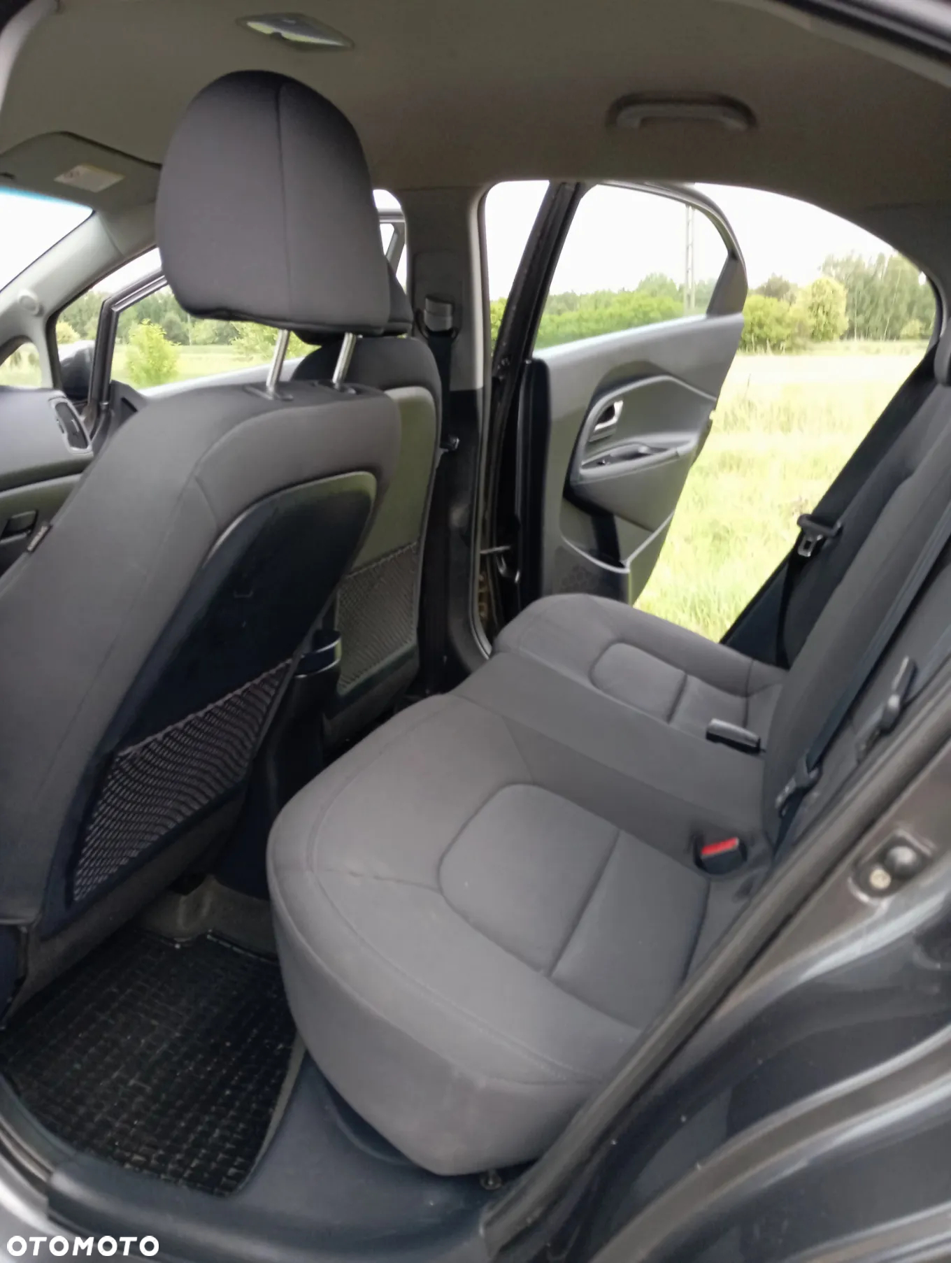 Kia Rio 1.2 Business Line - 6
