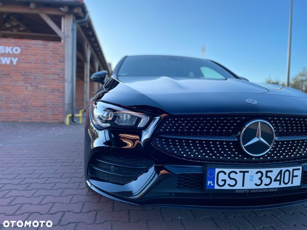 Mercedes-Benz CLA 200 7G-DCT AMG Line - 11