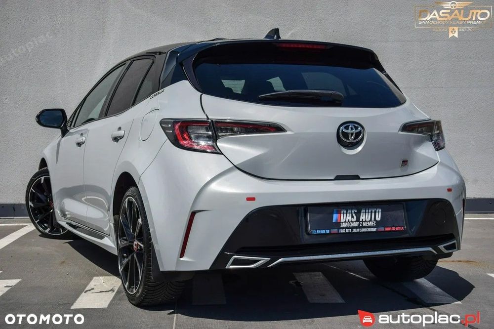 Toyota Corolla - 9