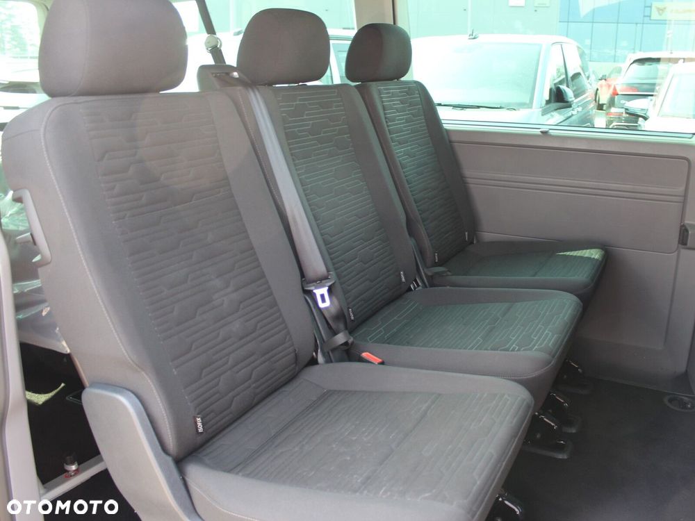 Volkswagen Caravelle - 17