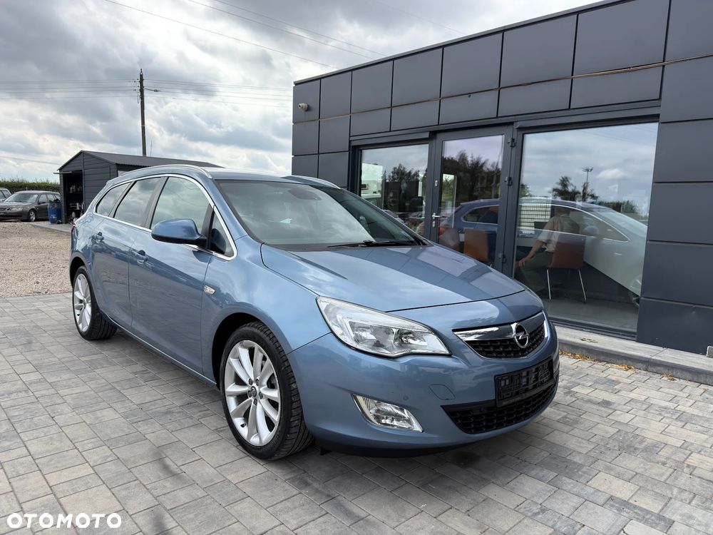 Opel Astra 1.4 T Cosmo - 13