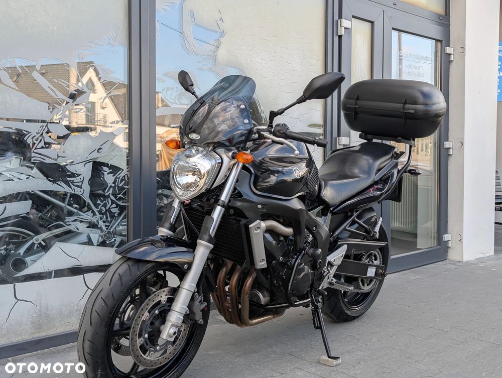 Yamaha FZ6 - 9