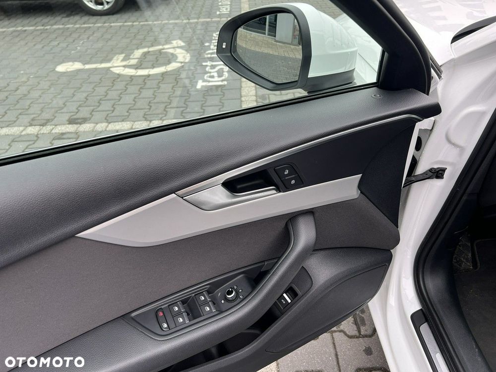 Audi A4 - 11