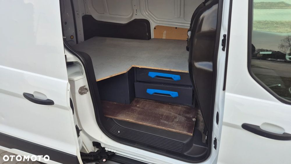 Ford Transit Connect II - 12